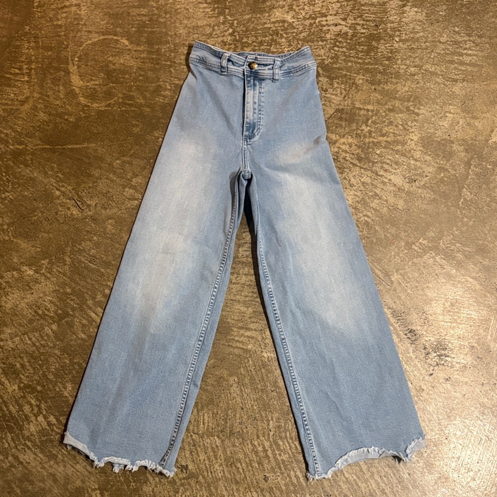 Women's Light Blue Wide-Leg Jeans